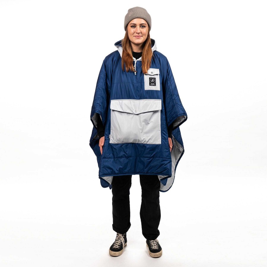 Poler Tampa Bay Lightning Poncho | Ponchos